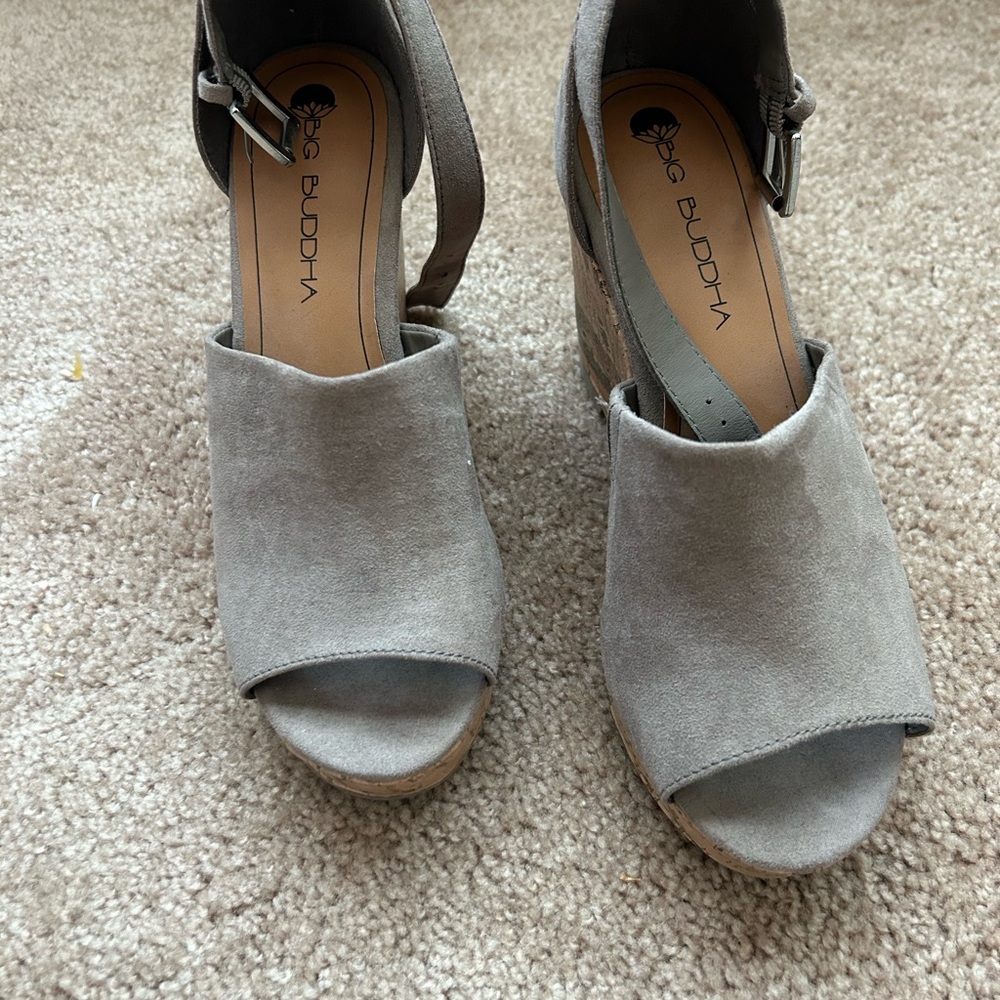 Big Buddha Gray Wedge Sandals - Picture 3 of 5